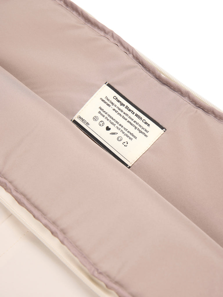KENTO URBAN 15,6" Laptop-Sleeve aus RCS rec. Nylon – beige