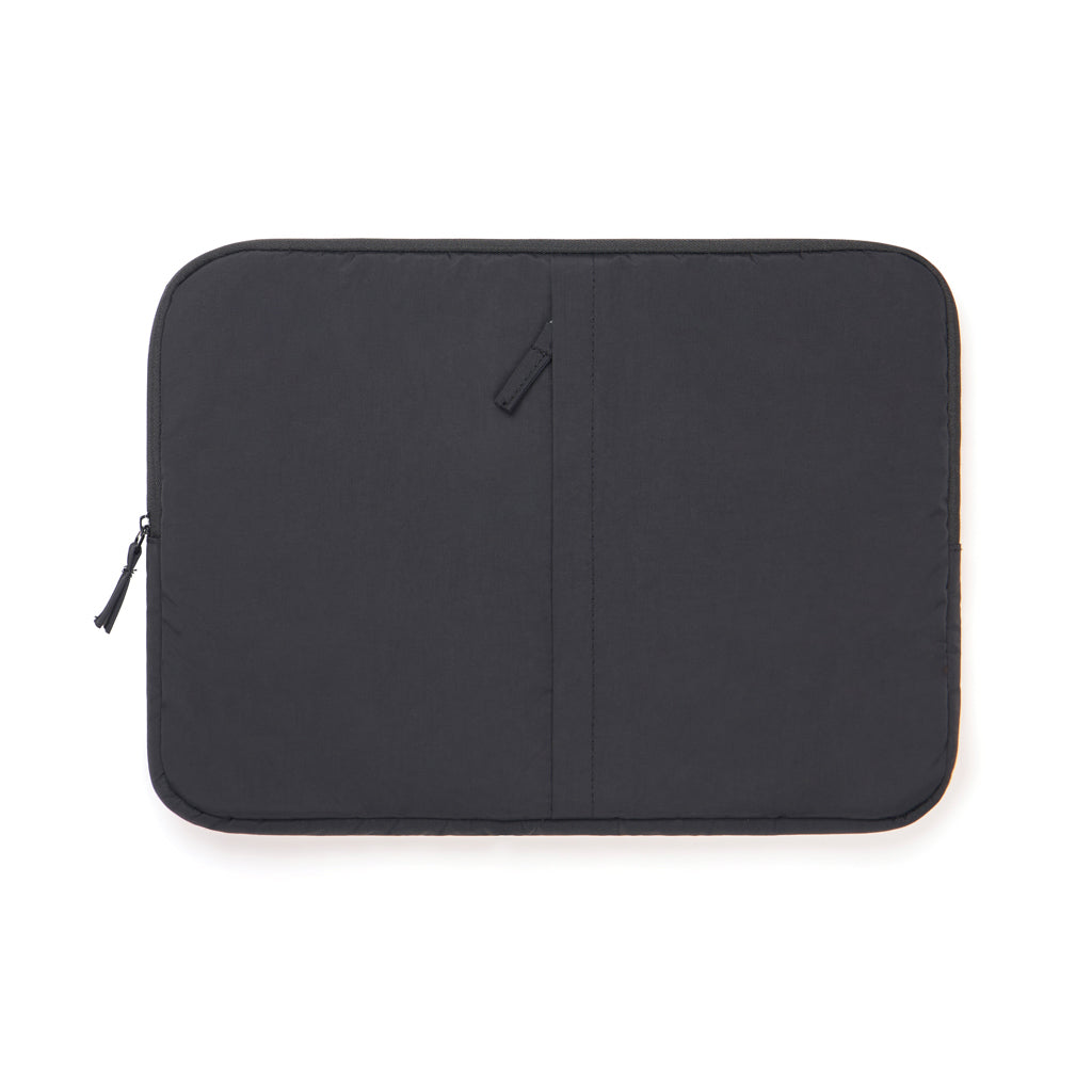 KENTO URBAN 15,6" Laptop-Sleeve aus RCS rec. Nylon – schwarz