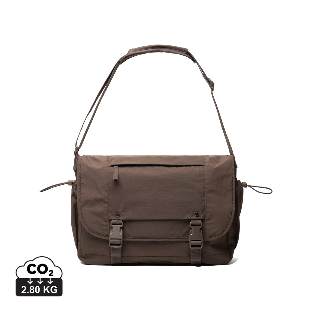 KENTO URBAN 15,6" Messenger aus RCS recyceltem Nylon – braun