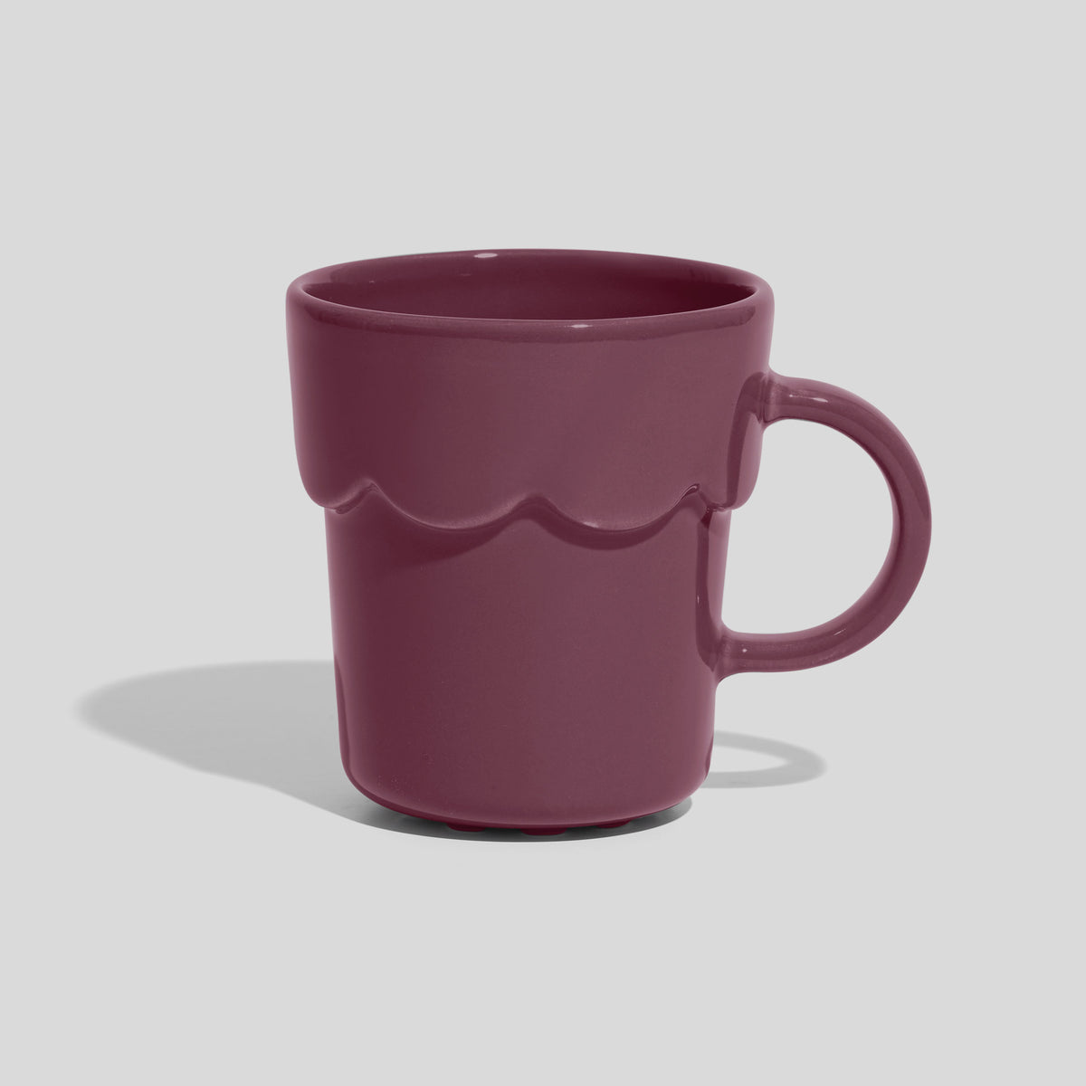 Keramiktasse 250 ml mit Wellenrelief und rundem Henkel – Mauve