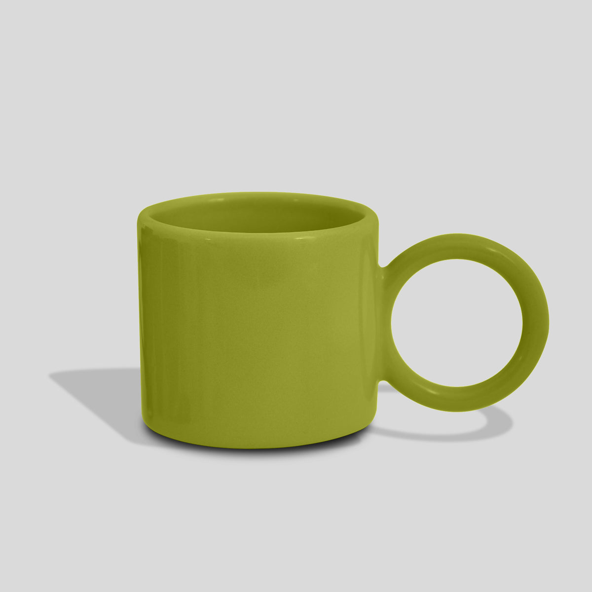 Keramiktasse 320 ml mit großem Kreishenkel – Limettengrün