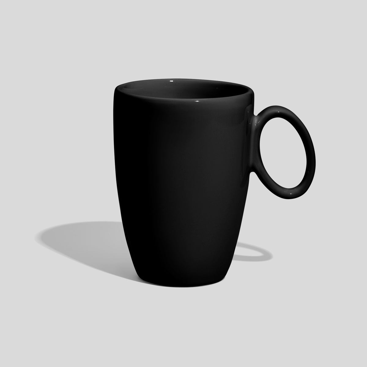 Keramiktasse 330 ml mit ovalem Ringhenkel – Schwarz