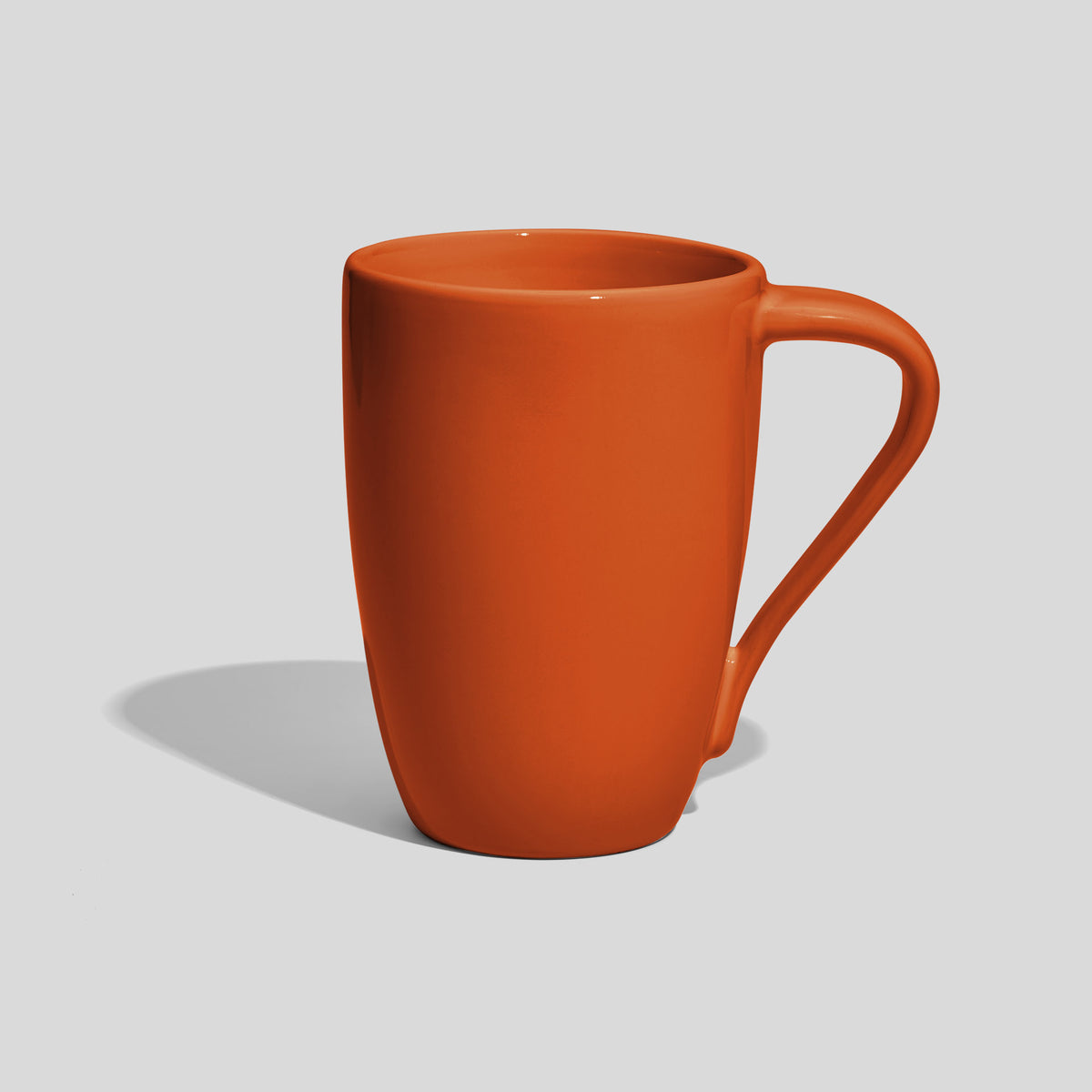 Keramiktasse 330 ml mit schräg nach unten laufendem Henkel – Orange