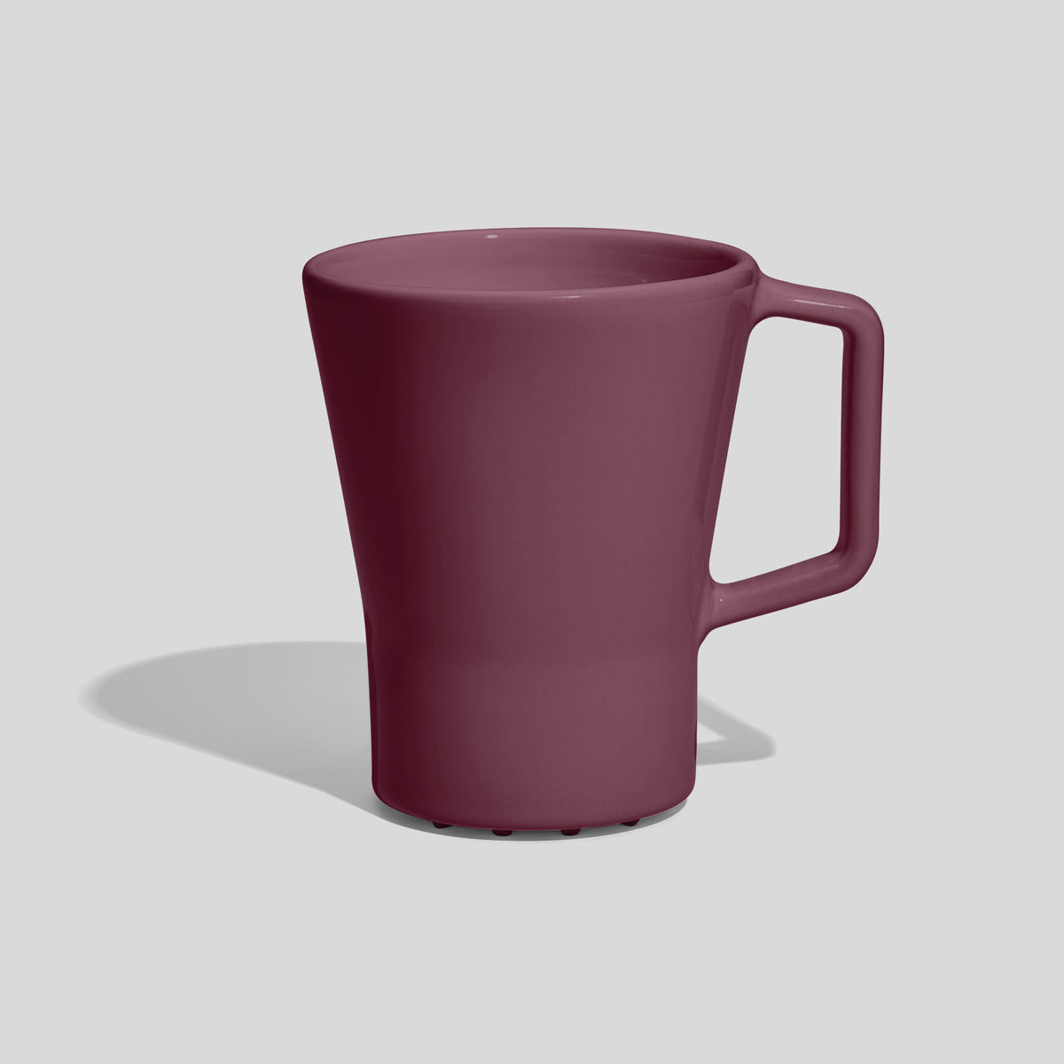 Keramiktasse 400 ml in Trichterform mit Rechteckhenkel – Mauve