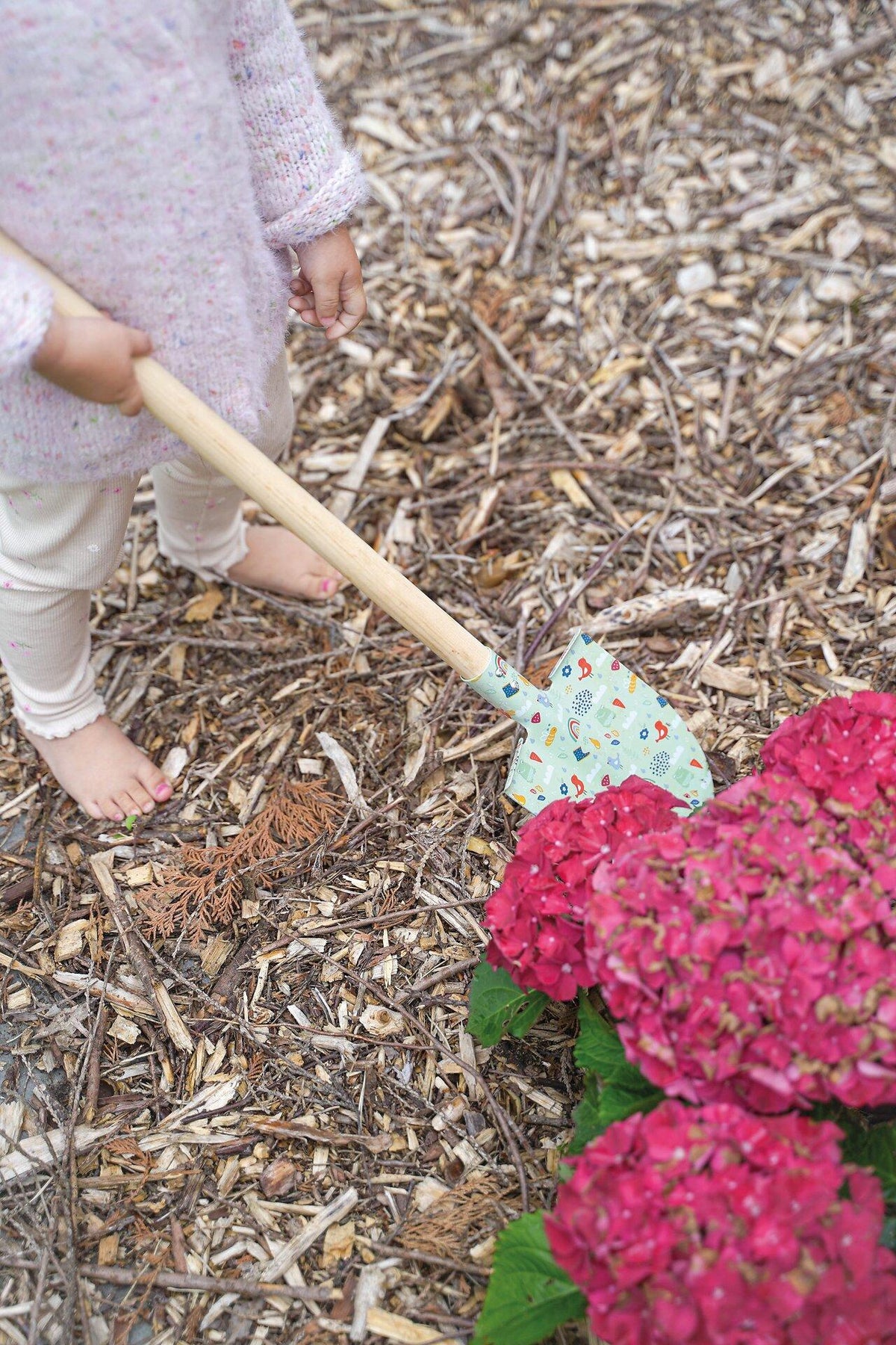 Kinderspaten mit buntem Gartenmuster im 3er Set