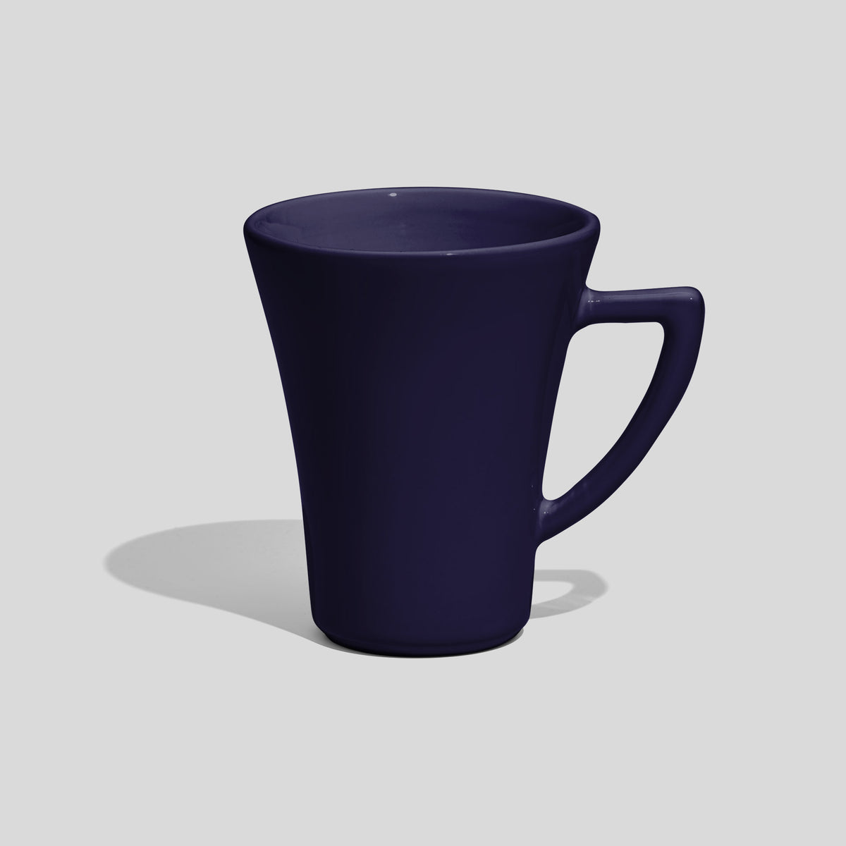 Konische Kaffeetasse 250 ml mit Dreieckshenkel – Nachtblau