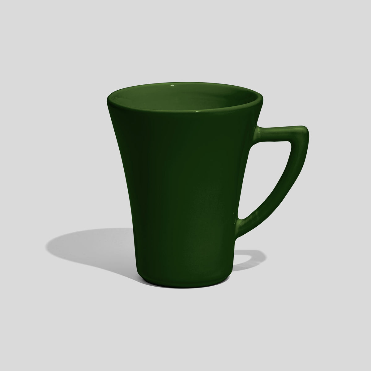 Konische Kaffeetasse 250 ml mit Dreieckshenkel – Tannengrün