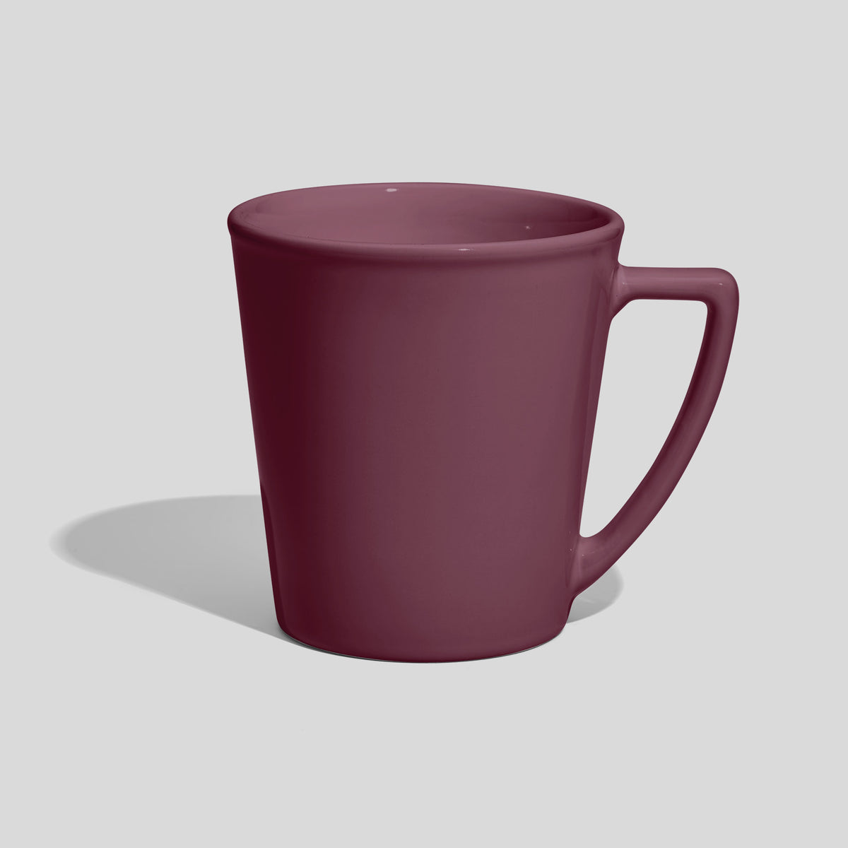 Konische Kaffeetasse 460 ml mit eckigem Henkel – Mauve