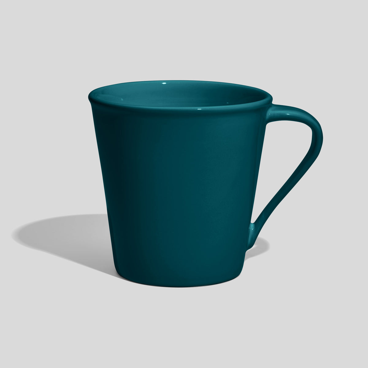 Konische Kaffeetasse 600 ml mit schrägem Henkel – Petrol