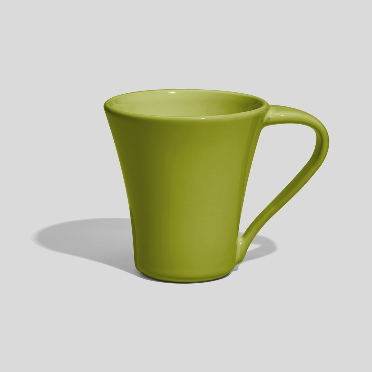 Konische Keramiktasse 200 ml mit geschwungenem Henkel – Limettengrün