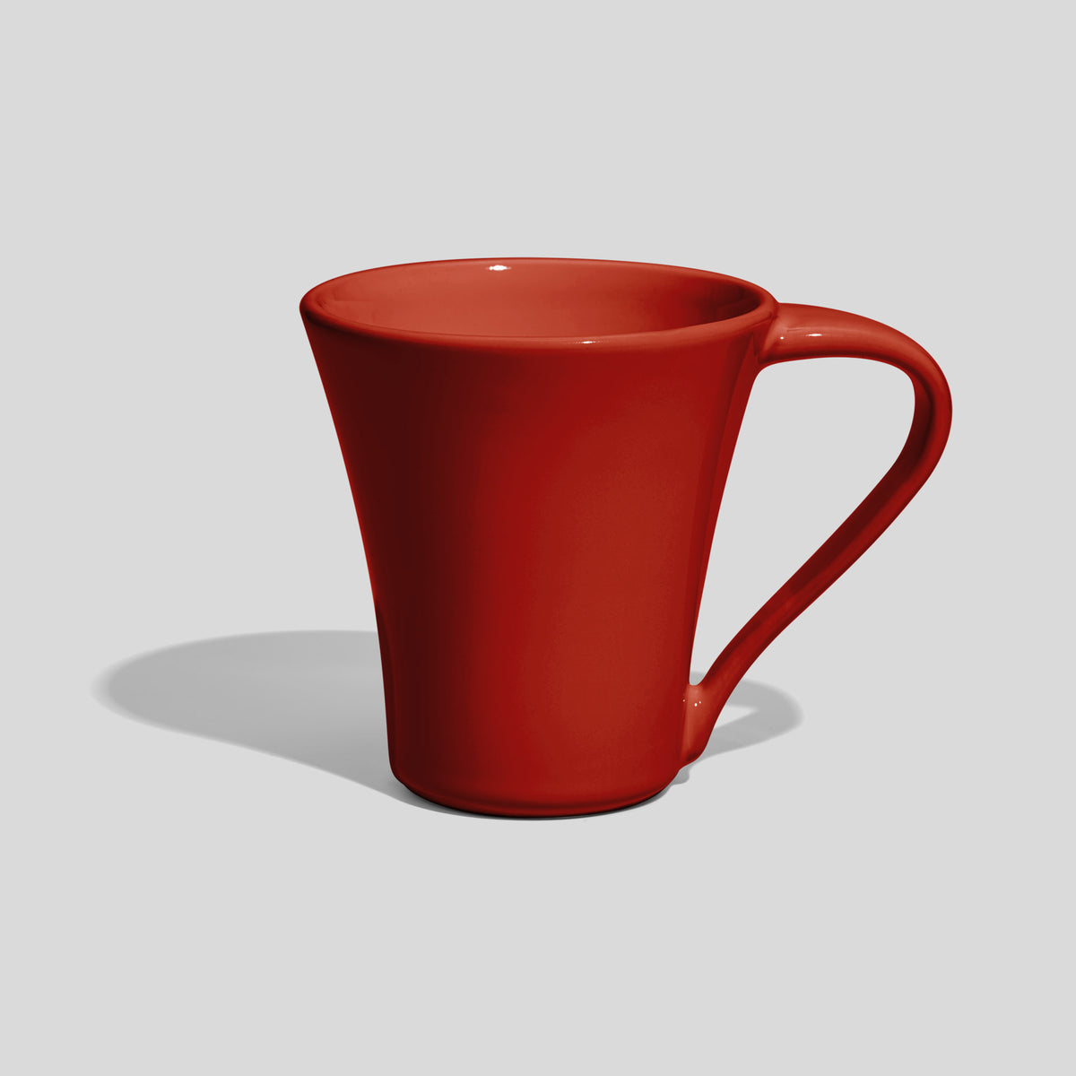 Konische Keramiktasse 200 ml mit geschwungenem Henkel – Rot