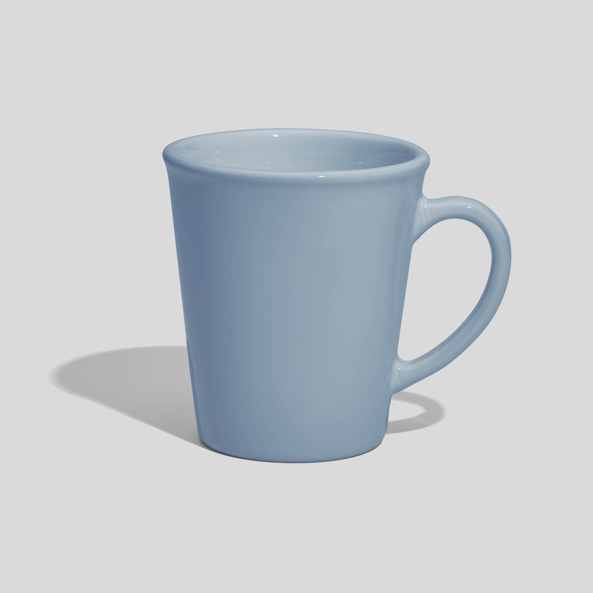 Konische Keramiktasse 280 ml mit Bogenhenkel – Hellblau