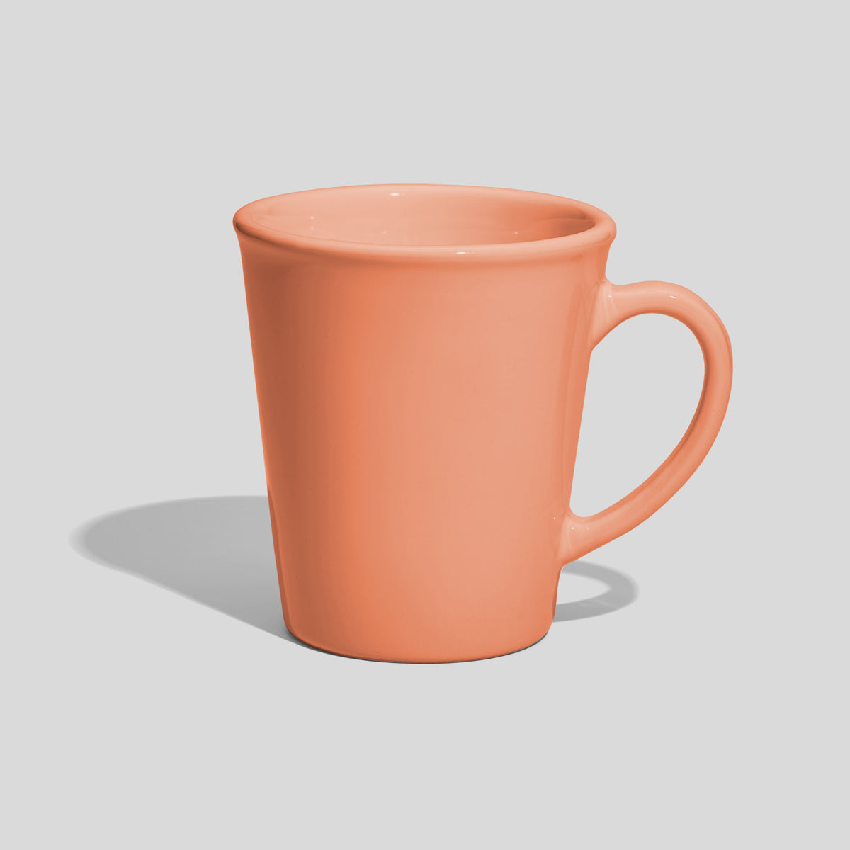 Konische Keramiktasse 280 ml mit Bogenhenkel – Lachs