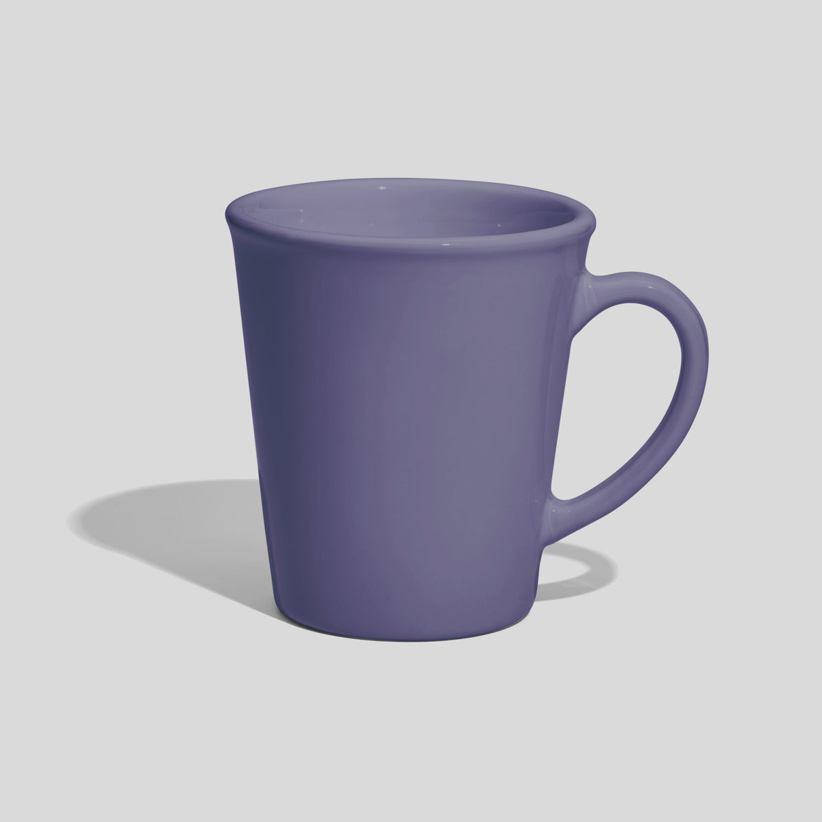 Konische Keramiktasse 280 ml mit Bogenhenkel – Lavendel