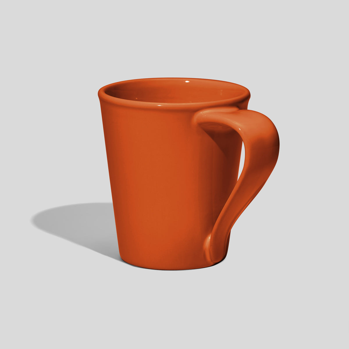 Konische Keramiktasse 280 ml mit geschwungenem Henkel – Orange