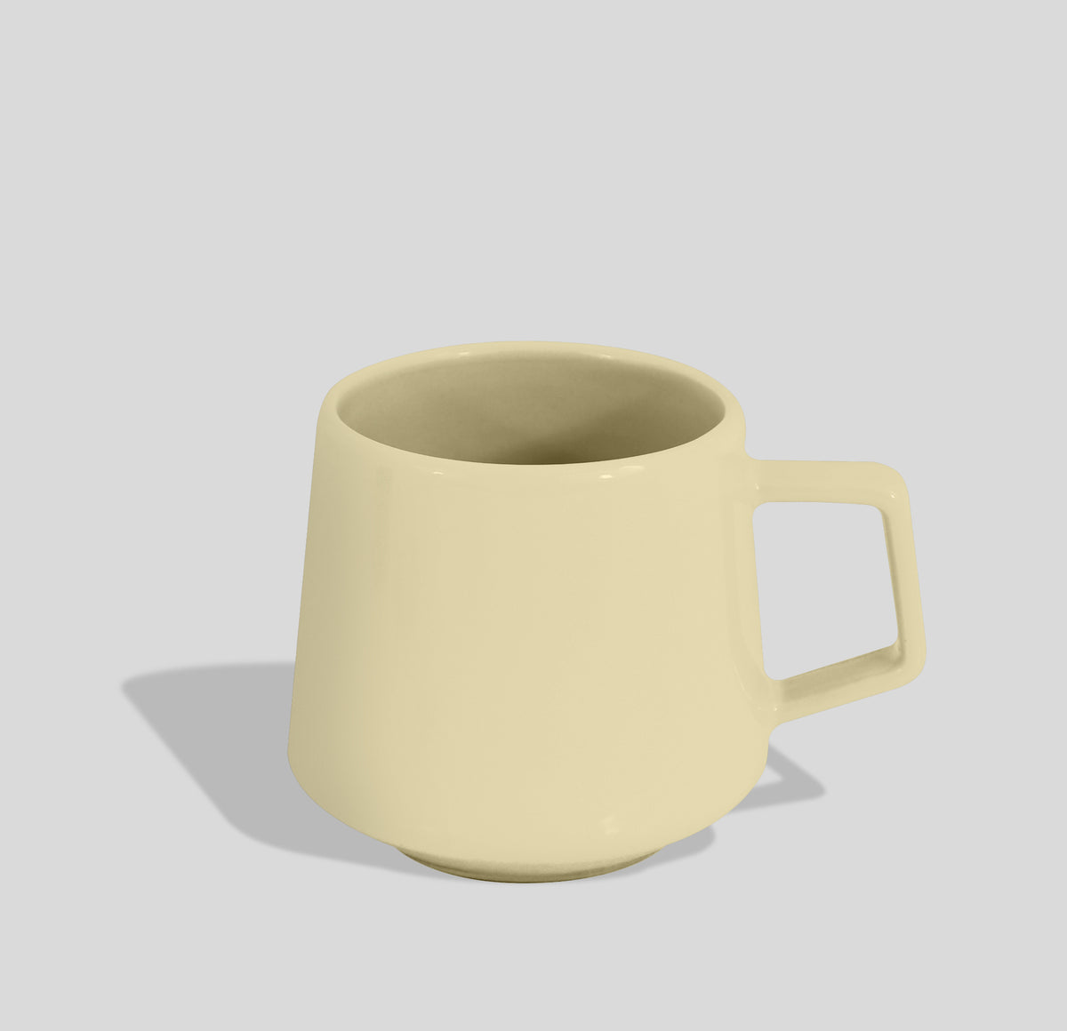 Konische Keramiktasse 300 ml mit Trapezhenkel – Ecru