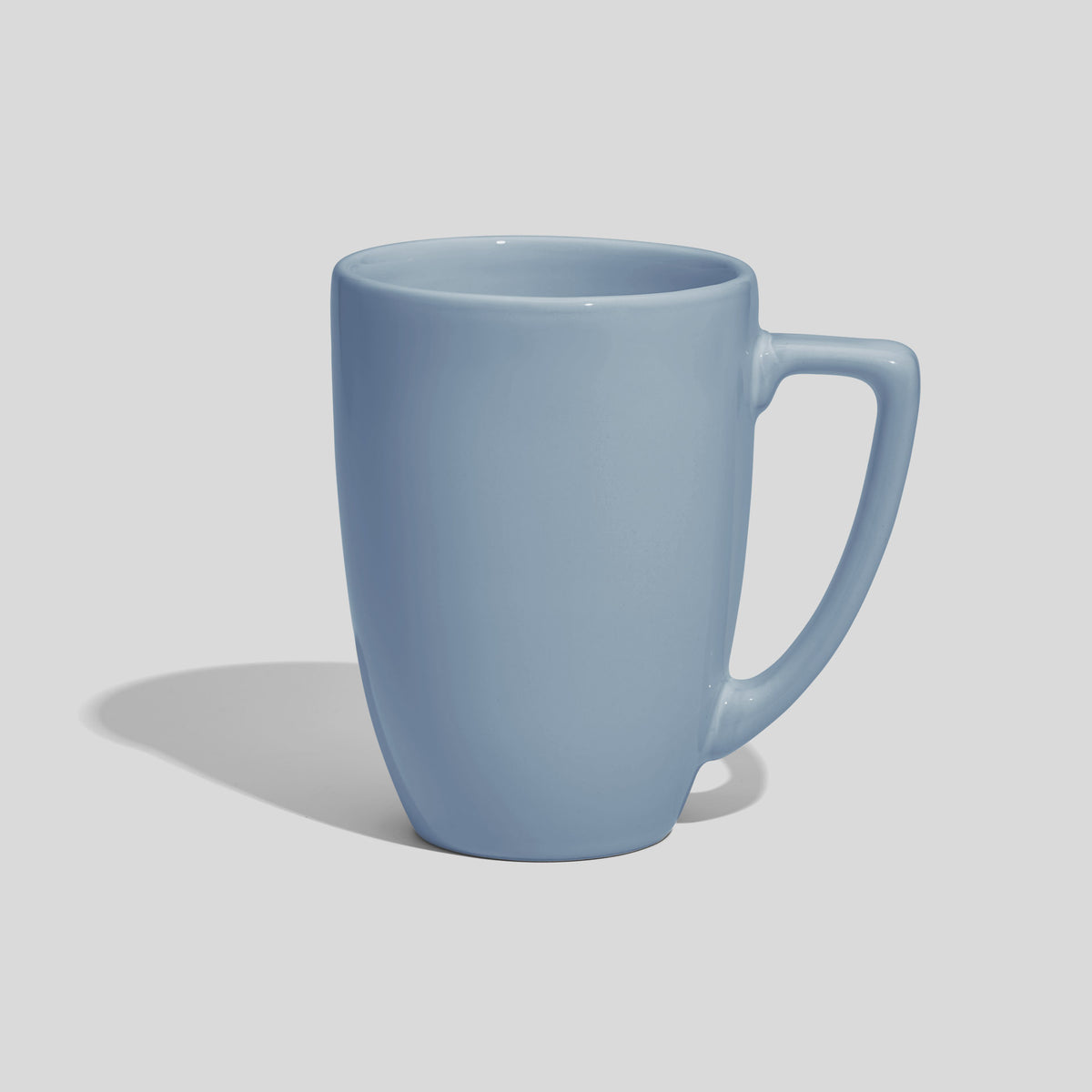 Konische Keramiktasse 330 ml mit eckigem Henkel – Hellblau