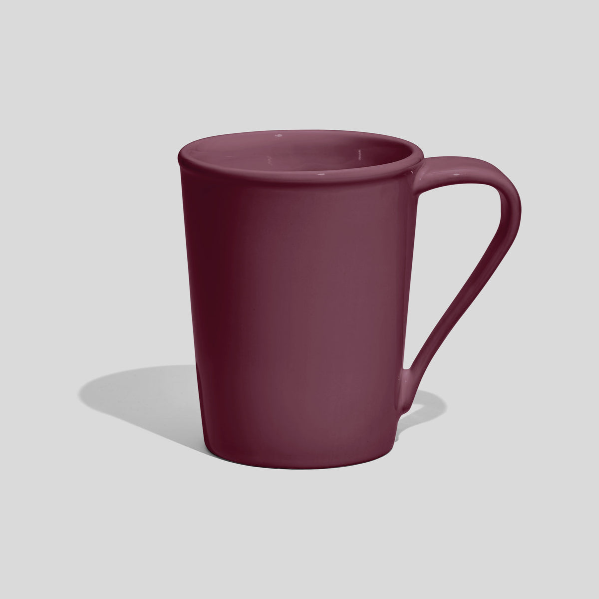 Konische Keramiktasse 350 ml mit lang gezogenem Henkel – Mauve