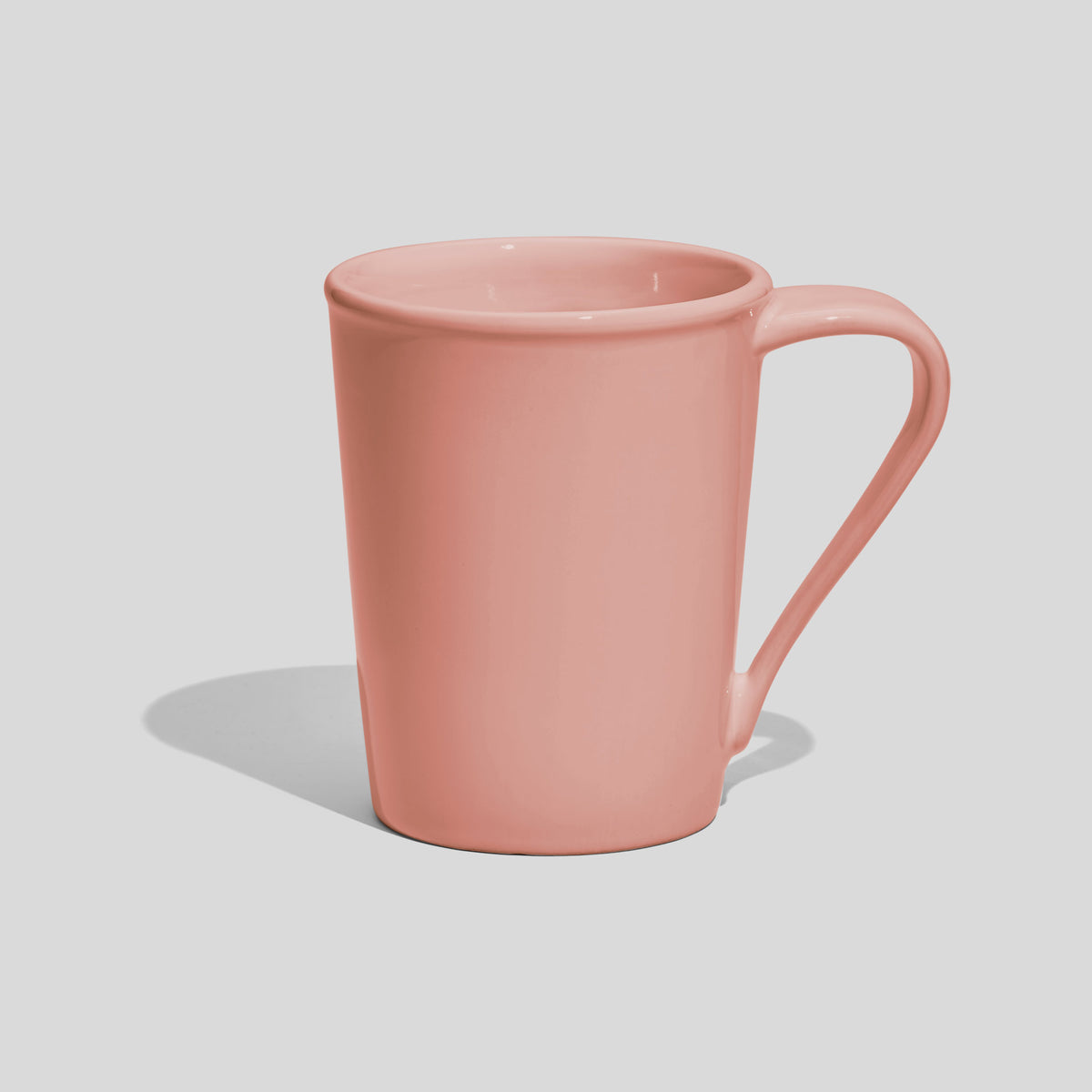 Konische Keramiktasse 350 ml mit lang gezogenem Henkel – Rosa