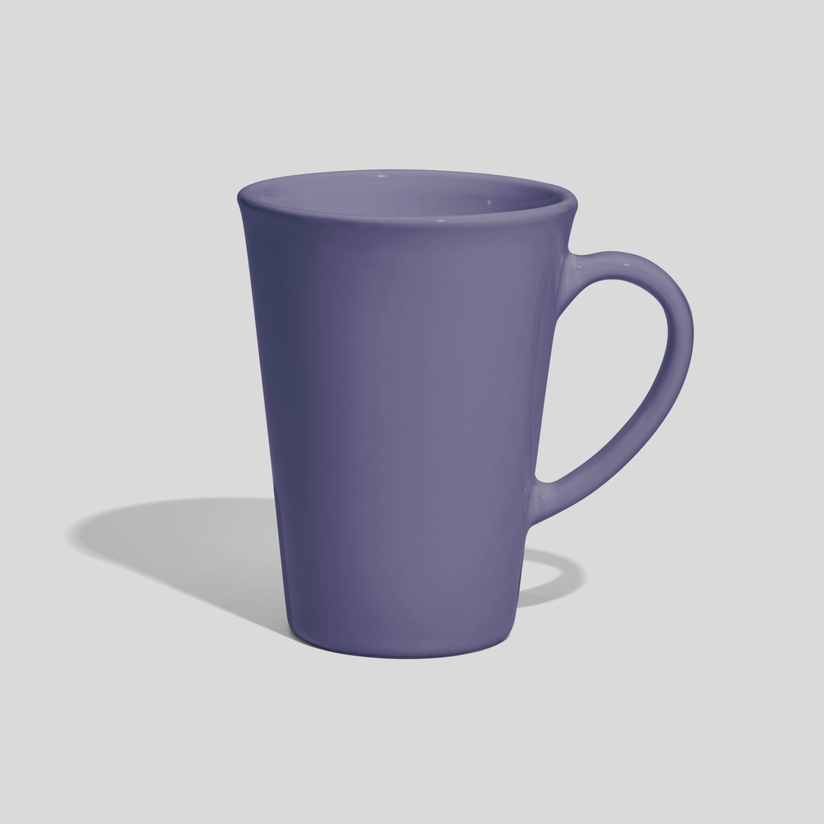 Konische Keramiktasse 380 ml mit Bogenhenkel – Lavendel