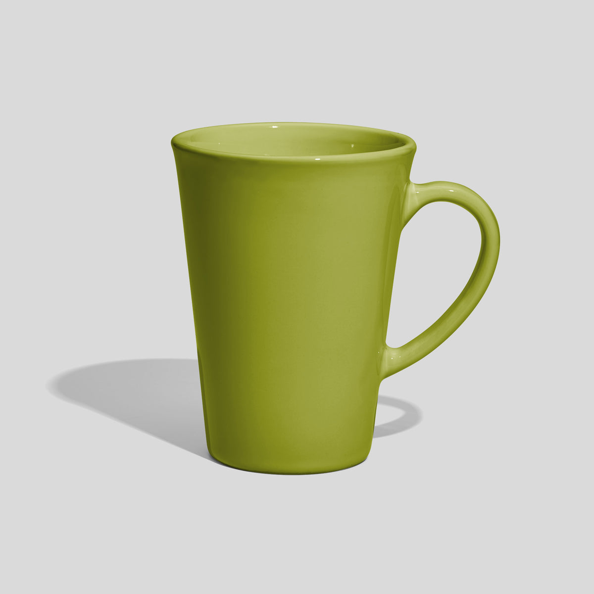 Konische Keramiktasse 380 ml mit Bogenhenkel – Limettengrün