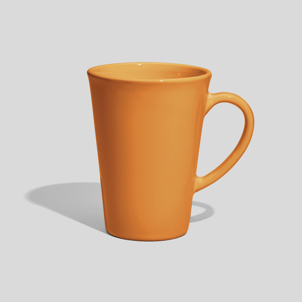 Konische Keramiktasse 380 ml mit Bogenhenkel – Senfgelb