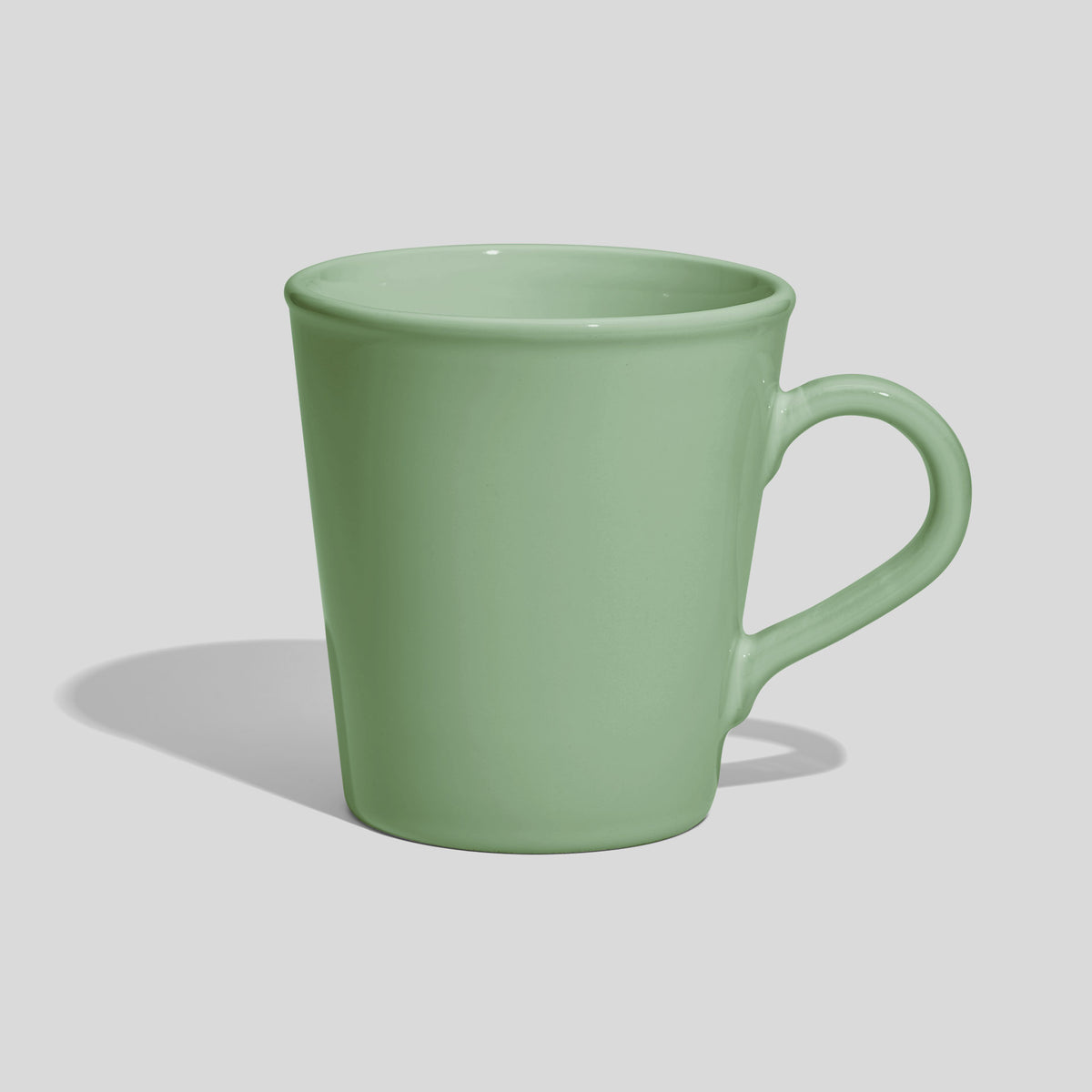 Konische Keramiktasse 460 ml mit Bogenhenkel – Mintgrün