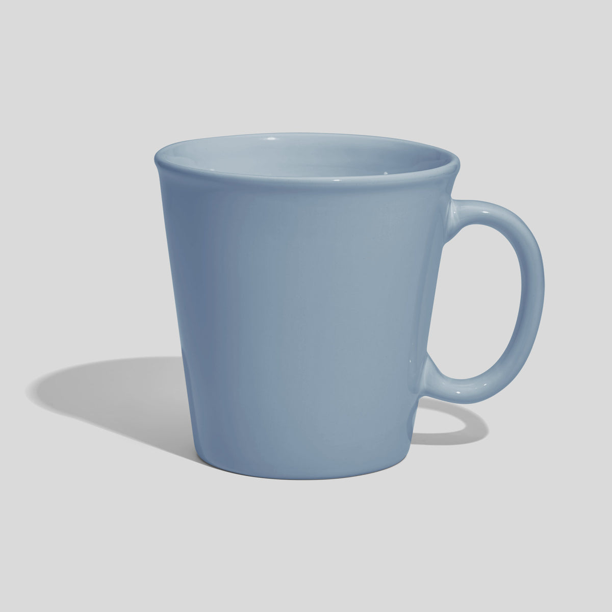 Konische Keramiktasse 600 ml mit großem Ringhenkel – Hellblau