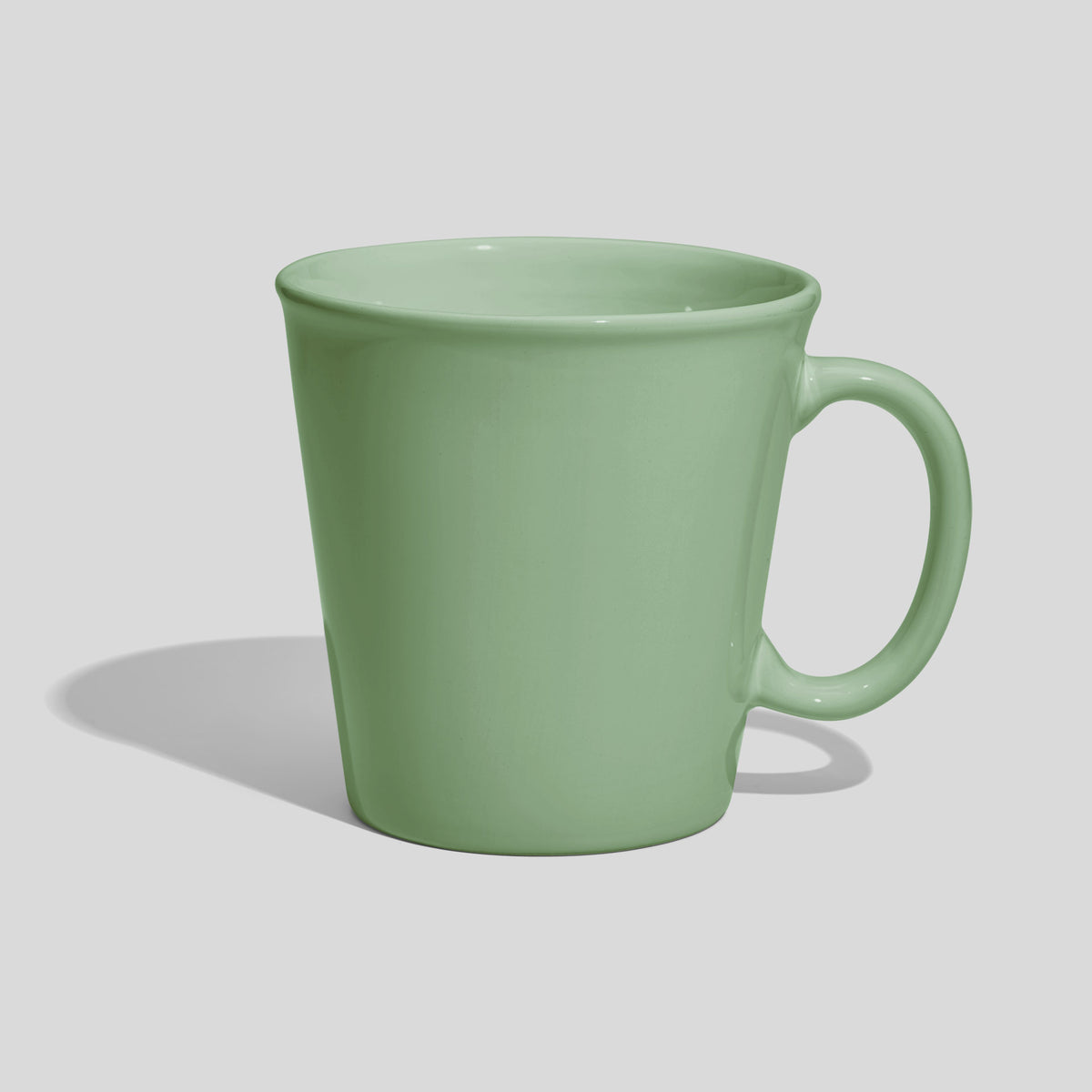 Konische Keramiktasse 600 ml mit großem Ringhenkel – Mintgrün