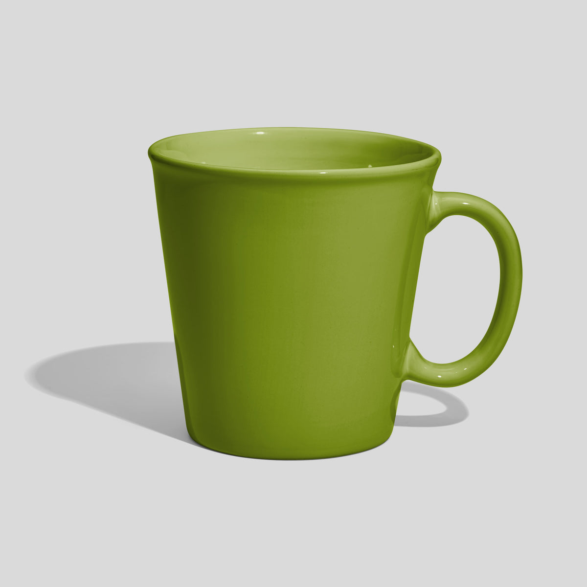 Konische Keramiktasse 600 ml mit großem Ringhenkel – Olivgrün
