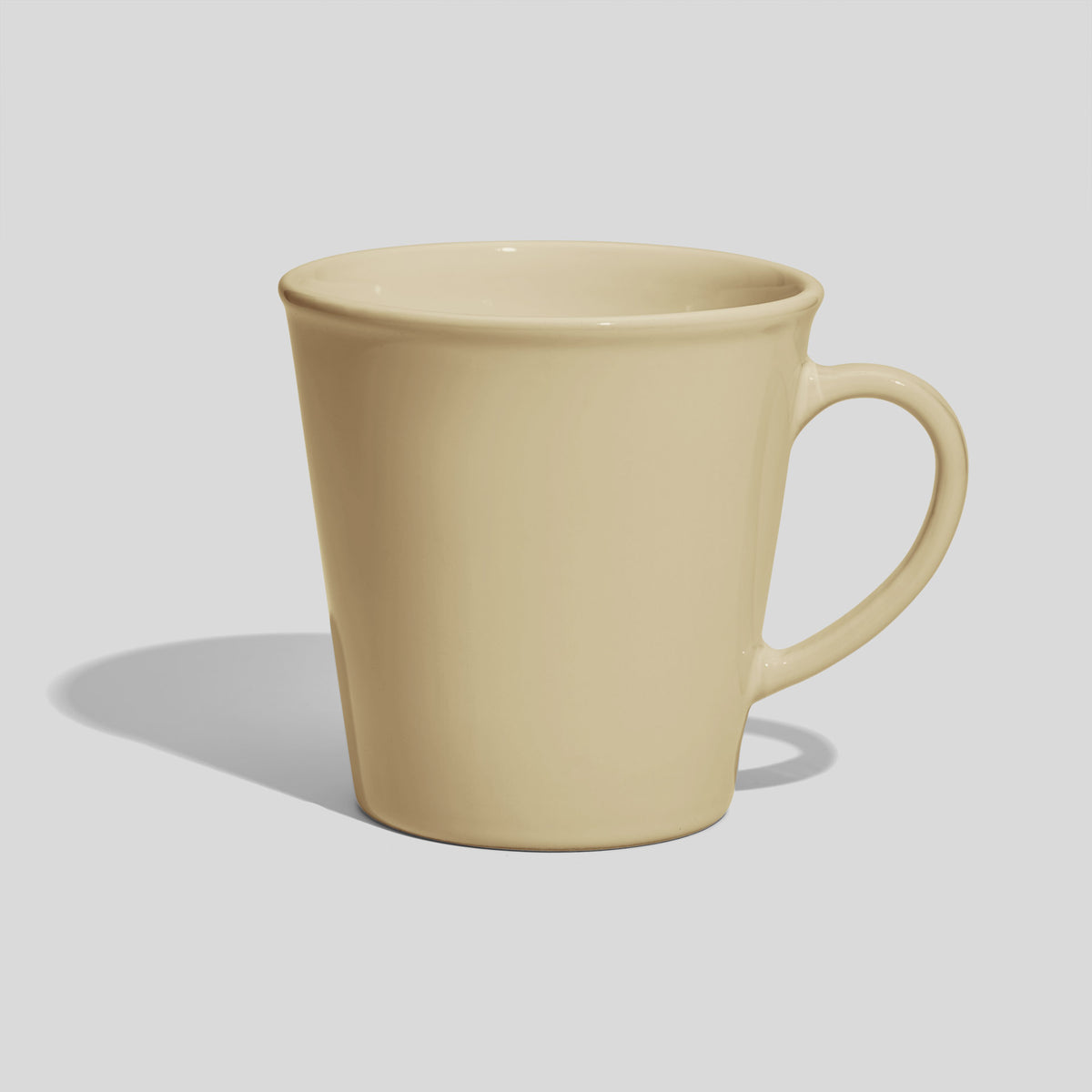 Konische Keramiktasse 600 ml mit weitem Rand – Beige