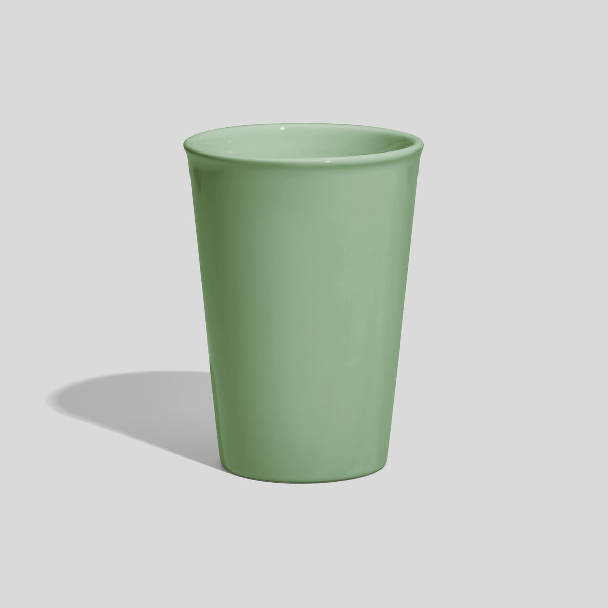 Konischer Keramikbecher 380 ml ohne Henkel – Mintgrün