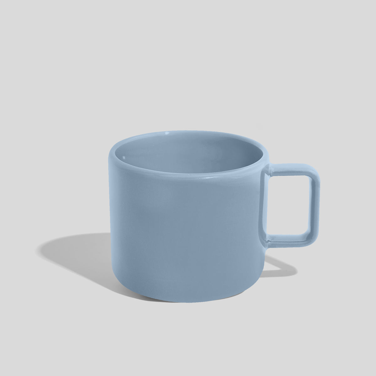 Niedrige Keramiktasse 400 ml mit Eckhenkel – Hellblau