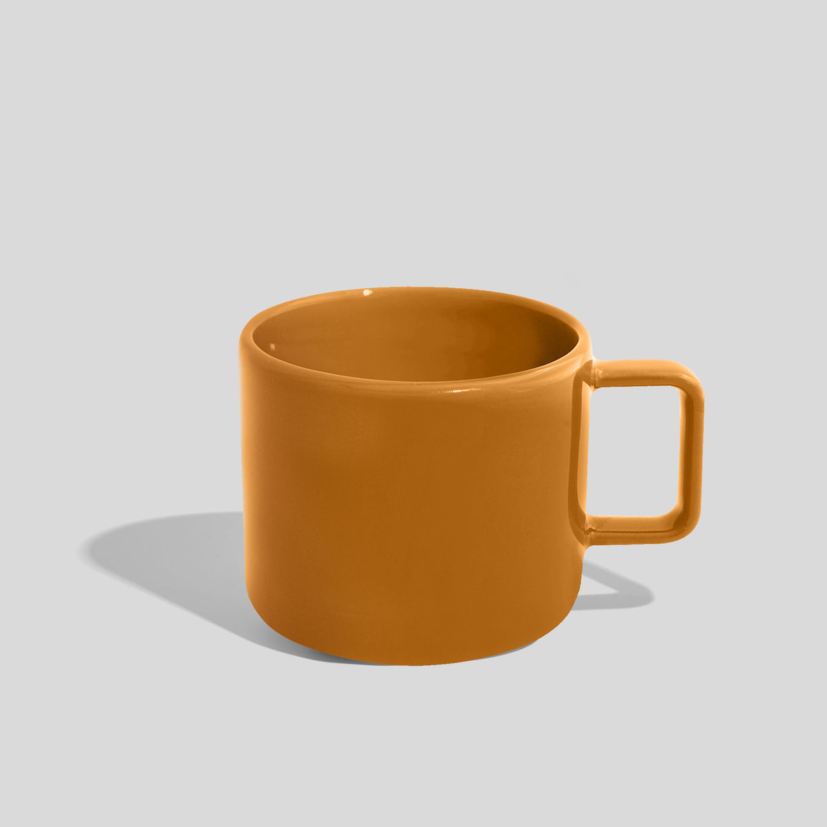 Niedrige Keramiktasse 400 ml mit Eckhenkel – Senfgelb