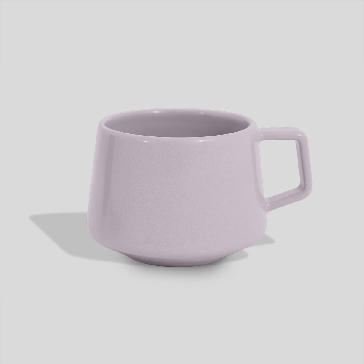 Niedrige konische Keramiktasse 280 ml mit Trapezhenkel – Hellgrau