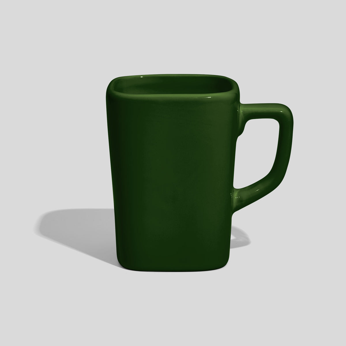 Quadratische Keramiktasse 260 ml mit eckigem Henkel – Tannengrün