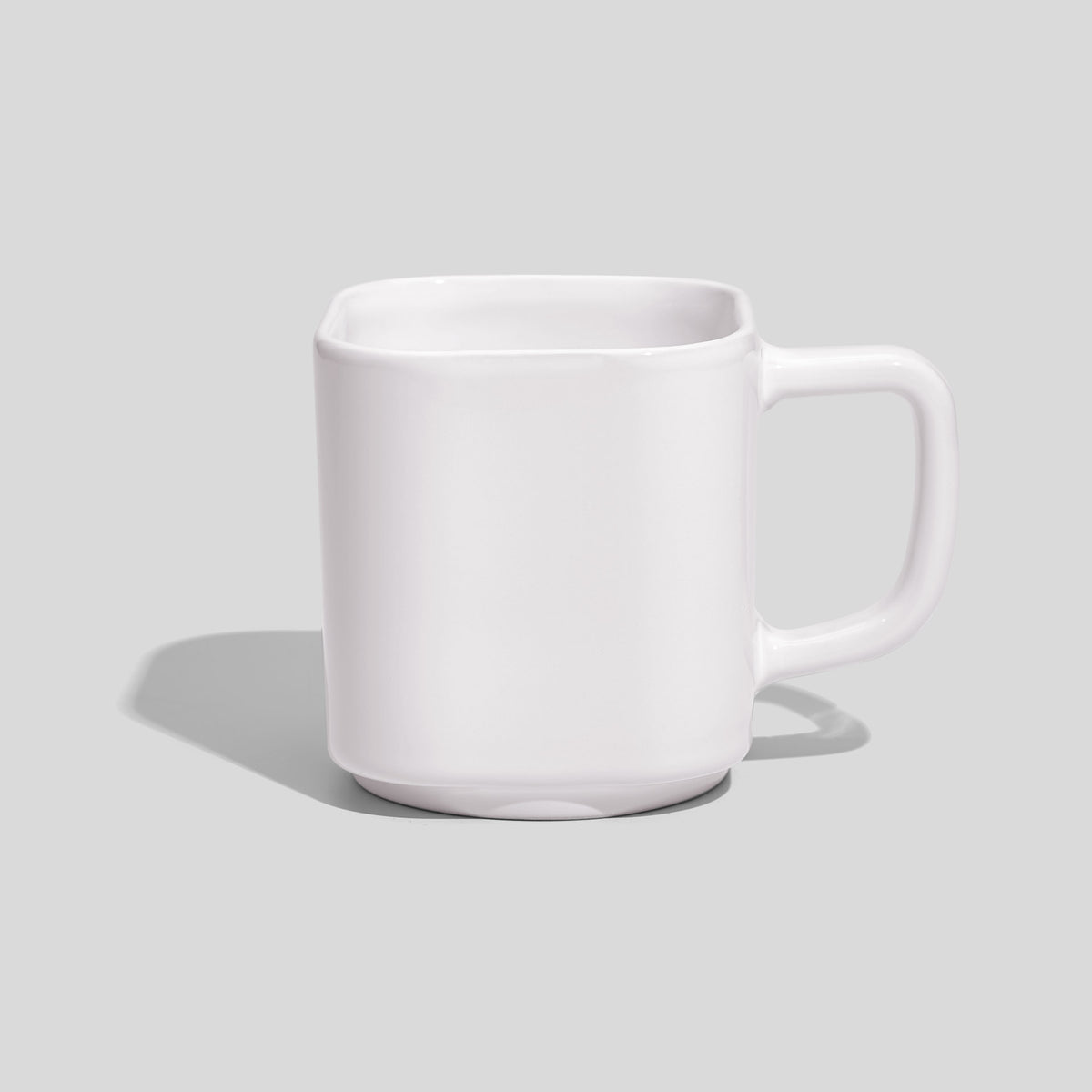 Quadratische Keramiktasse 290 ml mit eckigem Henkel – Weiß