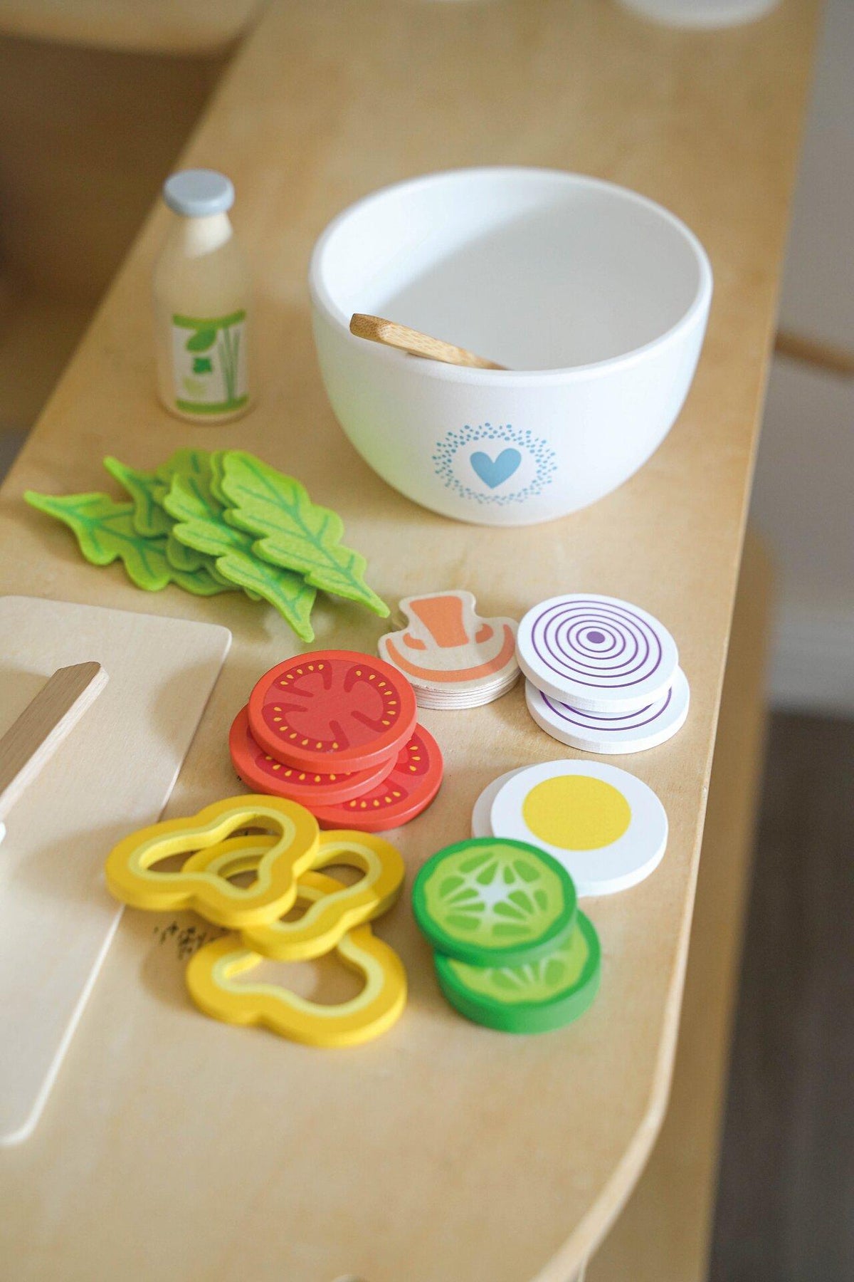 Rollenspiel Salat Set Vitalbowl aus Holz und Filz, 24 Teile
