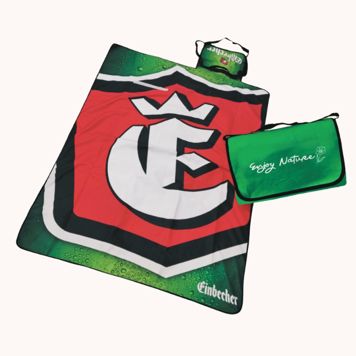 Picknickdecke aus recyceltem PET