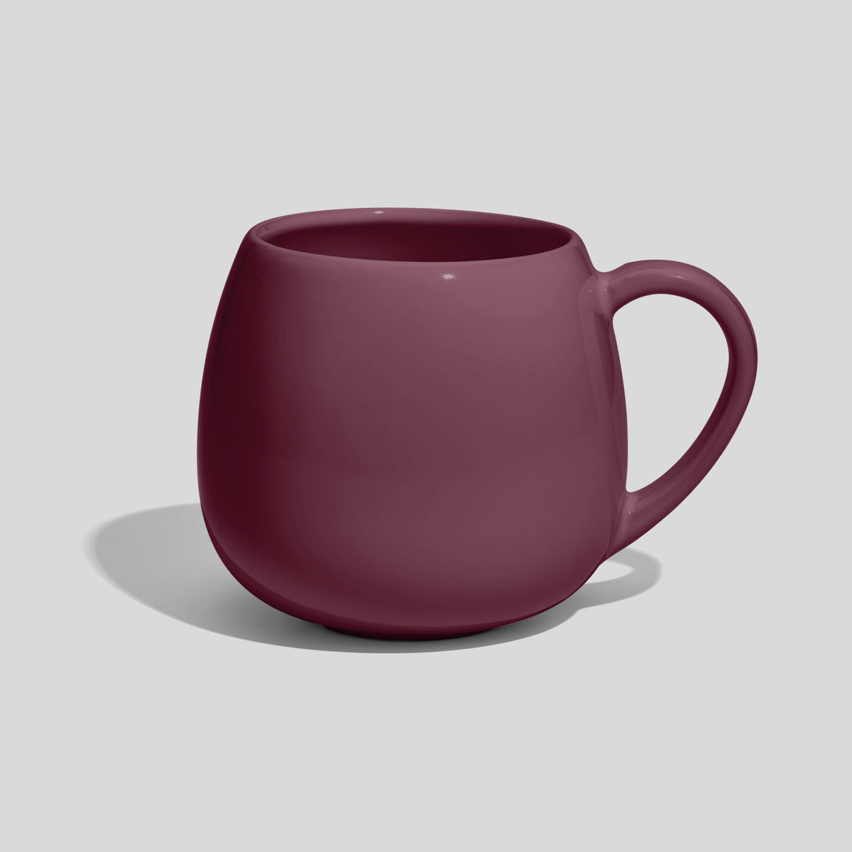 Rundbauchige Keramiktasse 420 ml mit schlankem Henkel – Mauve