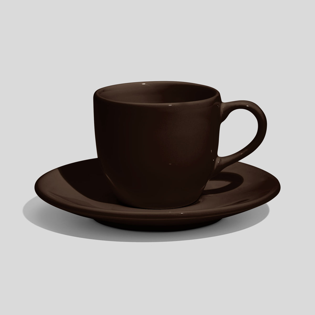 Rundliche Tasse mit Untertasse 180 ml und Bogenhenkel – Dunkelbraun