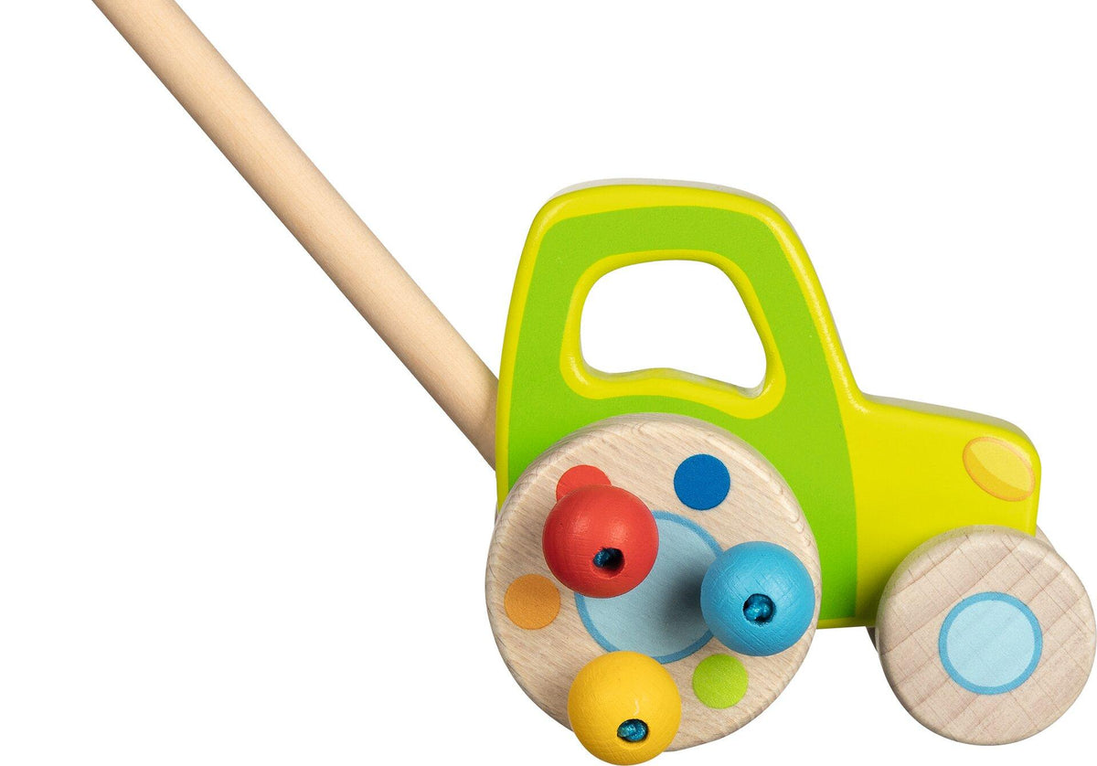Schiebefahrzeug Traktor aus Holz mit Klackerperlen von goki – zweite Ansicht