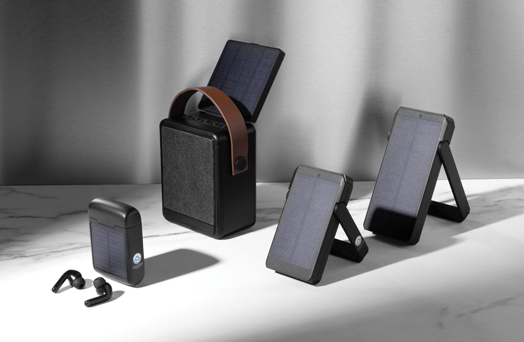 Skywave 10000mAh Solarpowerbank aus RCS recycelt. Kunststoff