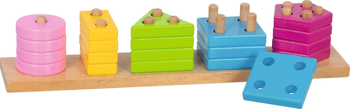 Sortierspiel Formen und Farben mit Zapfen aus Holz – weitere Ansicht