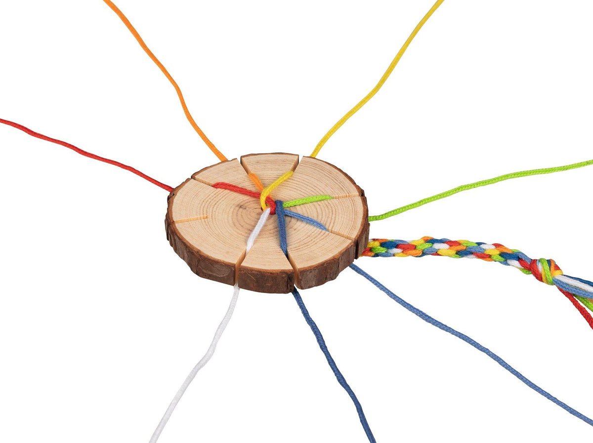 Strickscheibe aus Holz mit 7 Fäden und 7 cm Durchmesser