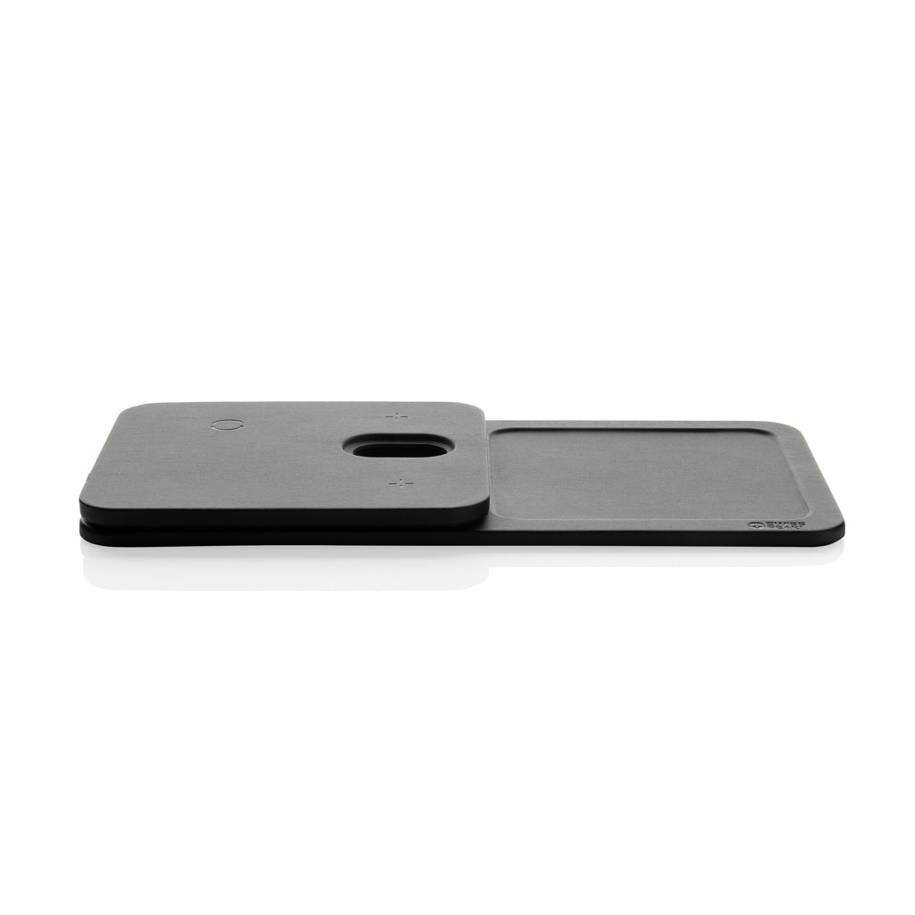 Swiss Peak 3-in-1- Wireless-Charging Desk-Tray aus RCS rPU