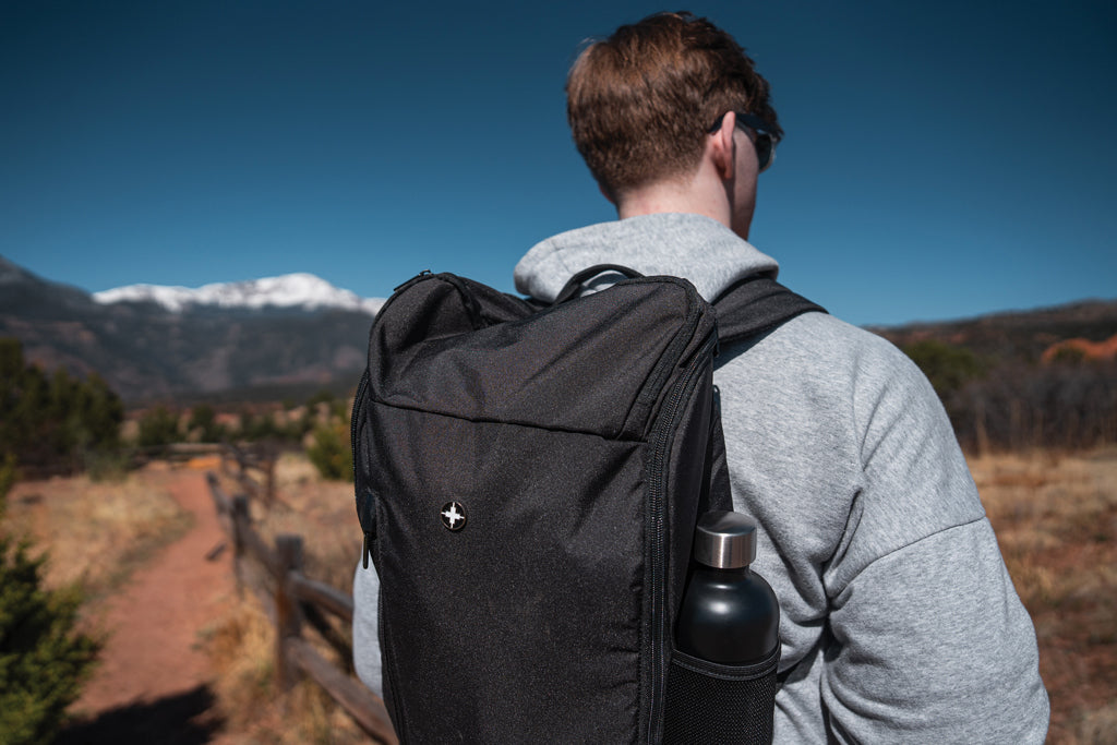 Swiss Peak AWARE™ Easy Access 15.6" Laptop-Rucksack