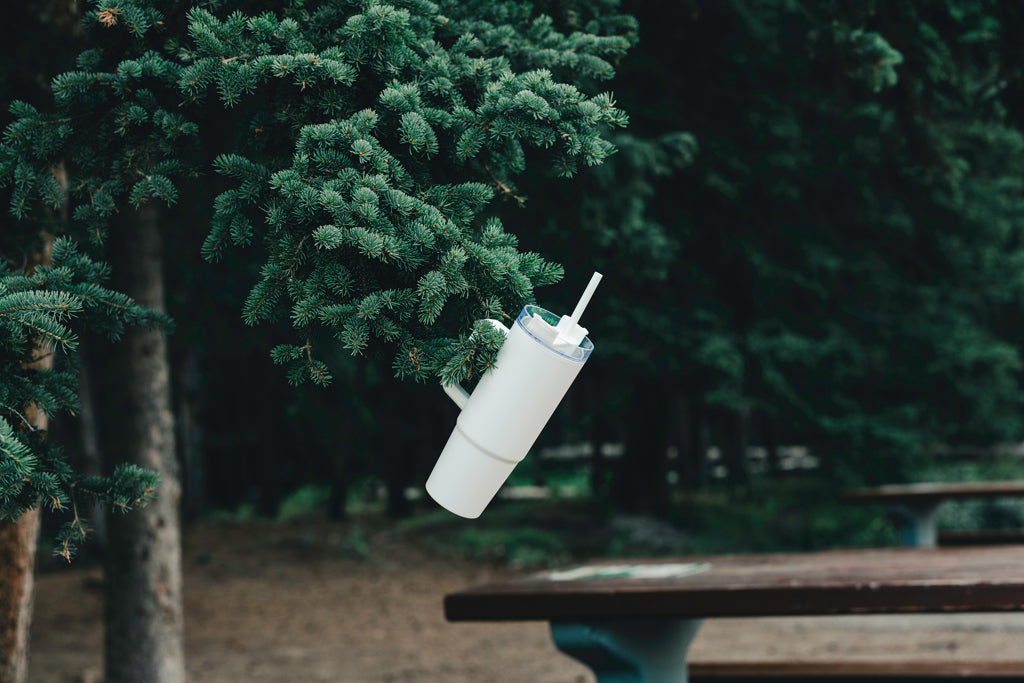 Tana Becher aus RCS recyceltem Kunststoff mit Griff 750ml
