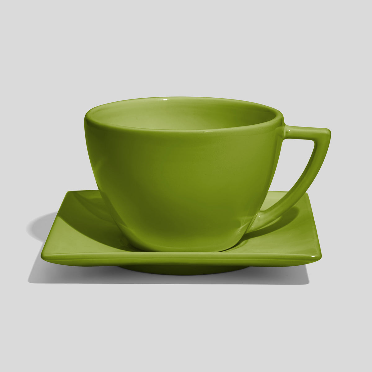 Tasse mit Dreiecksgriff und eckiger Untertasse 520 ml – Olivgrün