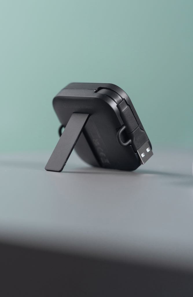 Urban Vitamin San Jose 100W-Halter mit einziehbarem Kabel